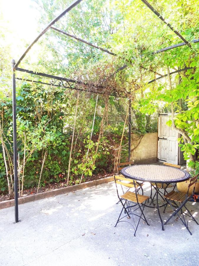Villa Pont De L'Arc A Aix Avec Piscine Au Calme 92 M2 Aix-en-Provence Exteriör bild